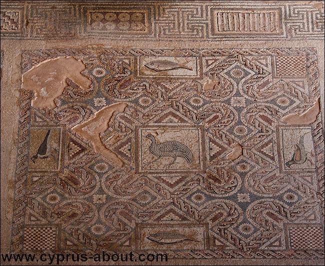 Мозаичные полы с ранними символами христианства, на вилле Эвстолия, Курион. Лимассол, Кипр