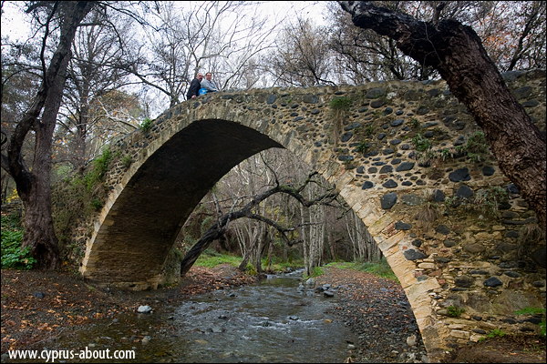Достопримечательности Кипра. Мост Кефос