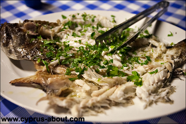 Рыба, приготовленная на гриле. Кипрская кухня