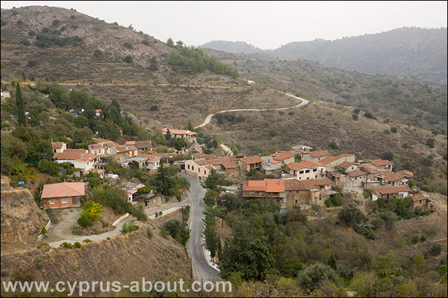 Горная деревня Лазанья, Кипр