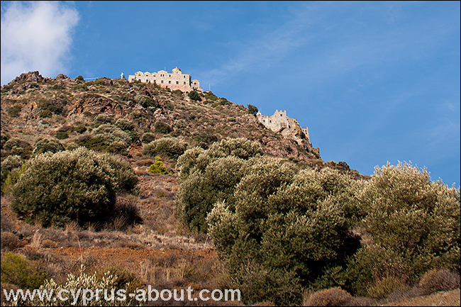 Монастырь Ставровуни, Кипр
